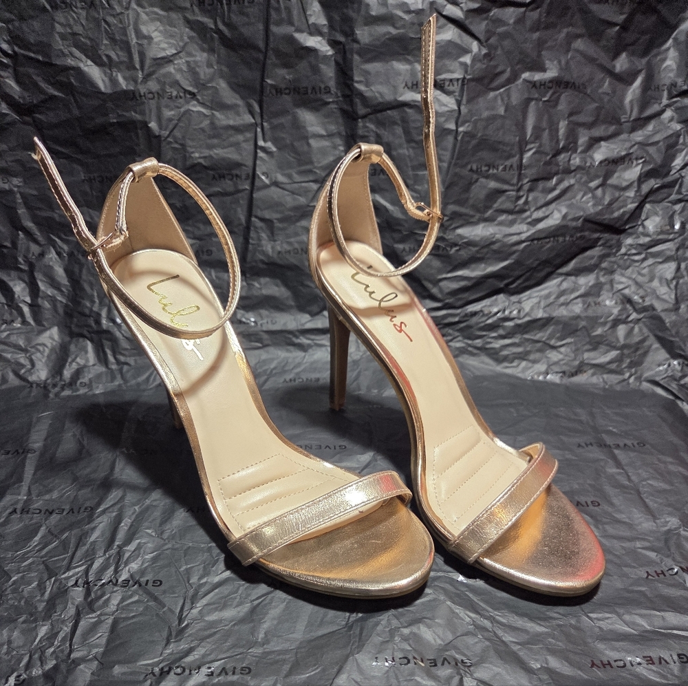 Lulus Shimmering Gold Heels